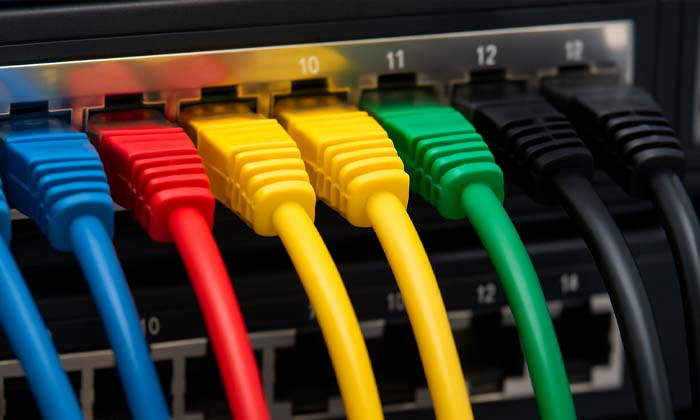 pourquoi les cables internet ont différentes couleurs ?